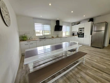Maison à vendre de plain-pied – 4 chambres - 99 m² –  THIERS (63300) – 255 000 euros