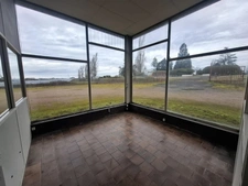 Entrepôt/Local d'activité/bureau - VARENNES SUR ALLIER (03150) - 395 000 euros