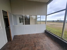 Entrepôt/Local d'activité/bureau - VARENNES SUR ALLIER (03150) - 395 000 euros