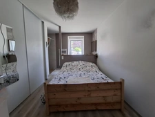 Maison à vendre - 5 chambres - 119 m² habitables + 150 m² dépendances - Fort potentiel locatif - 299 000 € - Saint-Maurice (63270)