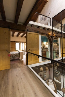Maison coup de cœur avec piscine - 5 Suites - 445 m² - Villerest (42300) – 650 000 euros