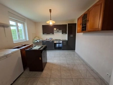 Maison familiale avec dépendance – 144 m² habitables – Terrain 835 m² – La Sauvetat (63730) - 344 000 euros