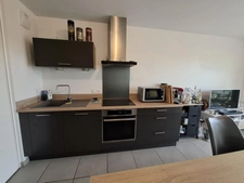 Appartement T2 avec balcon, garage double et place de parking privative – Cournon d’Auvergne (63800) - 138 000 euros