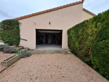 Maison familiale avec dépendance – 144 m² habitables – Terrain 835 m² – La Sauvetat (63730) - 344 000 euros