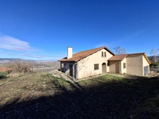 Maison à vendre - 4 pièces - VEYRE MONTON (63) - 287 000 euros