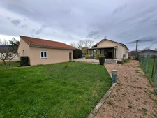 Maison familiale avec dépendance – 144 m² habitables – Terrain 835 m² – La Sauvetat (63730) - 344 000 euros