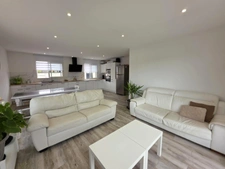 Maison à vendre de plain-pied – 4 chambres - 99 m² –  THIERS (63300) – 255 000 euros