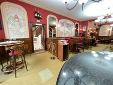 Très jolie brasserie (Lic IV) en hyper-centre d'Arras - 80 couverts - Possibilité d'acquérir les murs