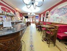 Très jolie brasserie (Lic IV) en hyper-centre d'Arras - 80 couverts - Possibilité d'acquérir les murs