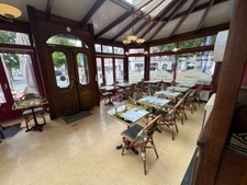 Très jolie brasserie (Lic IV) en hyper-centre d'Arras - 80 couverts - Possibilité d'acquérir les murs