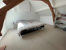 Maison de caractère  entièrement rénovée 3 chambres habitable de plain pied 