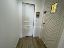 Maison de caractère  entièrement rénovée 3 chambres habitable de plain pied 
