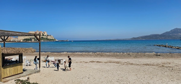 APPARTEMENT À VENDRE 2 PIÈCES DE 47,09 M² Â CALVI À 300 MÈTRES DE LA MER