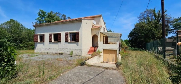 Dpt Corse (20), à vendre POGGIO MEZZANA maison T4-T5 de 148m² + studio,Terrain 2400m² proche plage et commerces  