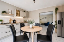 Maison en limite de campagne - 6 Pièces - Hauteurs de Givors - Divisée en 2 appartements - Potentiel locatif 