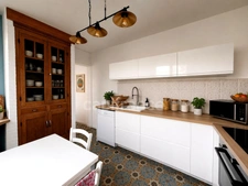 Albert – Élégante maison bourgeoise de 230 m² avec garage, cave et extérieur sans vis-à-vis