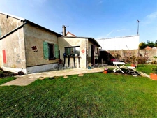 maison de plain-pied 3 pièces traditionnelle de campagne 80