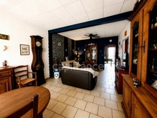 maison de plain-pied 3 pièces traditionnelle de campagne 80
