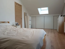 MAISON INDIVIDUELLE DE 200 m² AU SOL SUR SOUS-SOL COMPLET