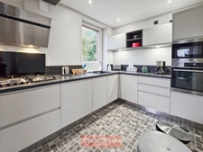 MAISON 154 m² SEMI PLAIN-PIED 4 CH GRANGE JARDIN DEPENDANCES