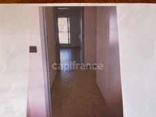 CAVALAIRE, Grand T2 48 m²+ Terrasse 10M2, 3e étage lumineux, ascenseur 240 000 Euros 