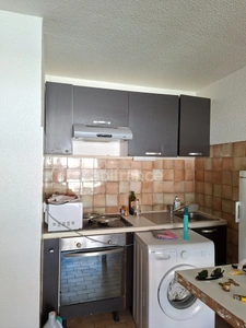 CAVALAIRE, Grand T2 48 m²+ Terrasse 10M2, 3e étage lumineux, ascenseur 240 000 Euros 