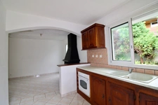 À vendre – Maison de 95 m² sur terrain de 657 m² – Centre-ville des Makes