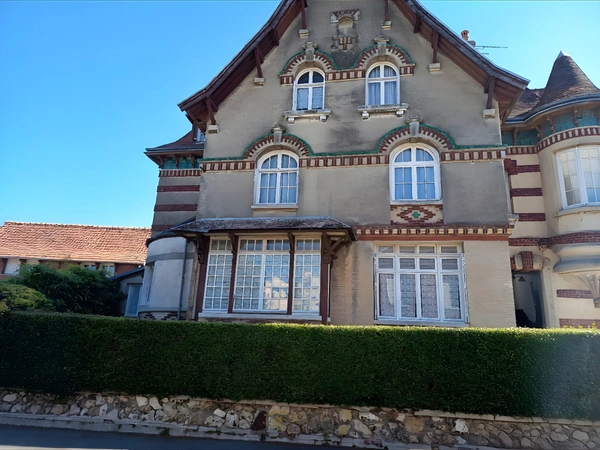 Maison à vendre 14 pièces YVETOT (76)