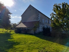 Maison à vendre 6 pièces GUIPY (58) - 115 m 2 - dépendances - terrain 697 m2 