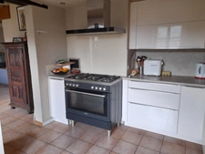 AUTUN (71) - Stone house 165 m2 - 7 rooms (4 bedrooms) - garage - workshop - LAND 1165 m2