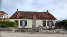 House for sale 4 rooms SAVILLY (21) - OUTBUILDINGS - LAND 935 m 2