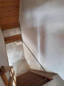 Maison à Cussy en Morvan  de 136 m2 - 8 pièces - diverses dépendances - terrain 1182 m2