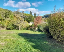 Maison à Cussy en Morvan  de 136 m2 - 8 pièces - diverses dépendances - terrain 1182 m2