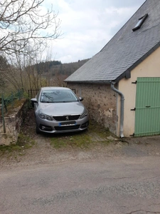 AUTUN (71) - Stone house 165 m2 - 7 rooms (4 bedrooms) - garage - workshop - LAND 1165 m2