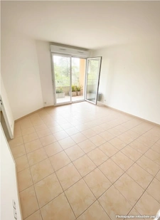 T2 35 m² AVEC BALCON, PISCINE ET UNE PLACE DE PARKING –  MONTPELLIER-CELLENEUVE  – IDÉAL INVESTISSEUR 