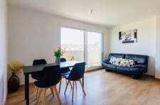 Appartement à vendre 6 pièces MONTPELLIER (34) Spécial Investisseur ou Grande Famille : T6 rénové de 82 m² avec Box – Celleneuve