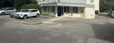 Local commercial 92 m² (type bureau, profession libéral, auto école, centre de formation) + 4 Places de parking - SECTEUR HÔPITAUX/FACULTE