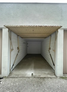 GARAGE fermé sécurisé 15m2 – Celleneuve - Ligne 3 Tramway - bus 10 & 15 