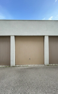 GARAGE fermé sécurisé 15m2 – Celleneuve - Ligne 3 Tramway - bus 10 & 15 