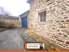 Charme de la pierre et quiétude à Héloup, maison de 120 m², 3 chambres. 