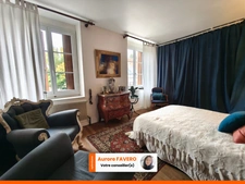 Maison de caractère 7 pièces avec potentiel professionnel et grands volumes à Longny au Perche (61)