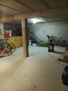 Maison chaleureuse de 98.74 M2 dotée de 4 chambres  avec terrain arboré et structuré avec terrasse exposition Sud-Ouest