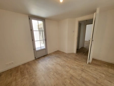 LOCATION MAISON T5 + JARDIN + GARAGE A ESPIRAT 63160