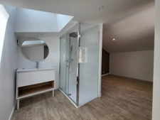 LOCATION MAISON T5 + JARDIN + GARAGE A ESPIRAT 63160