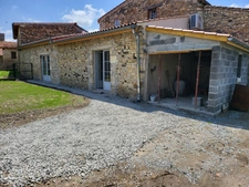 LOCATION MAISON T5 + JARDIN + GARAGE A ESPIRAT 63160