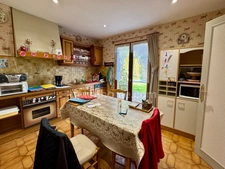 Maison familiale spacieuse de 169 m2 avec jardin 