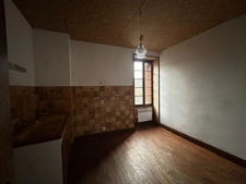 Maison à vendre 11 pièces LES GRANDS CHEZEAUX (87)