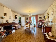 Maison familiale spacieuse de 169 m2 avec jardin 