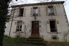 Maison de Caractère au Bord d'un Lac, 146m²