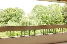Dpt Yvelines (78), à vendre NOISY LE ROI Résidence des Princes appartement T4 de 115 m²